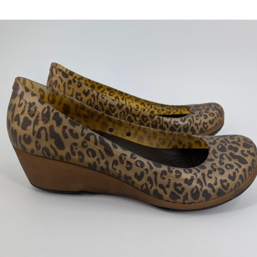 Crocs Leopard Print Wedge Heels Brown Animal Print Slip On Shoes Womens Size 7